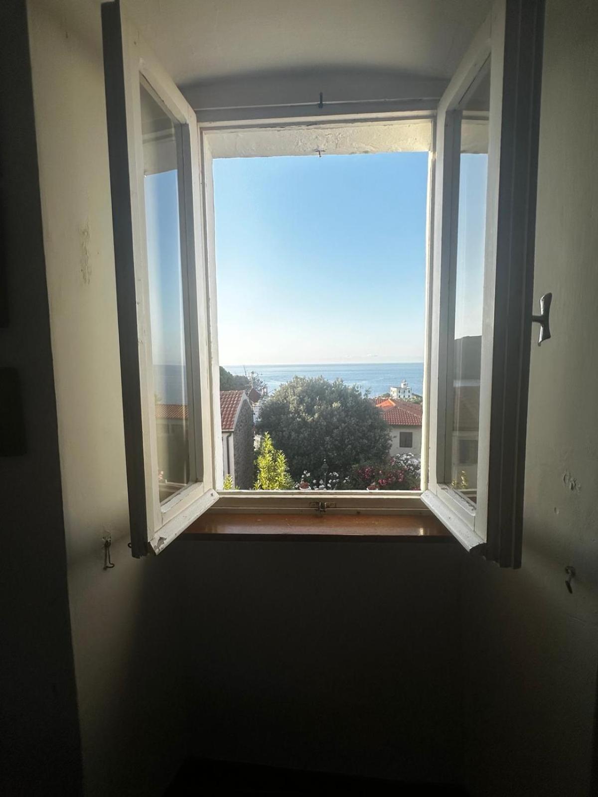 Maison Des Amis Villa Capraia Esterno foto